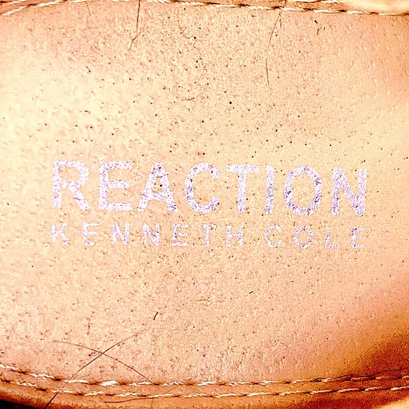 Kenneth Cole Reaction Corduroy Casual Dress Shoe. - Picture 2 of 4